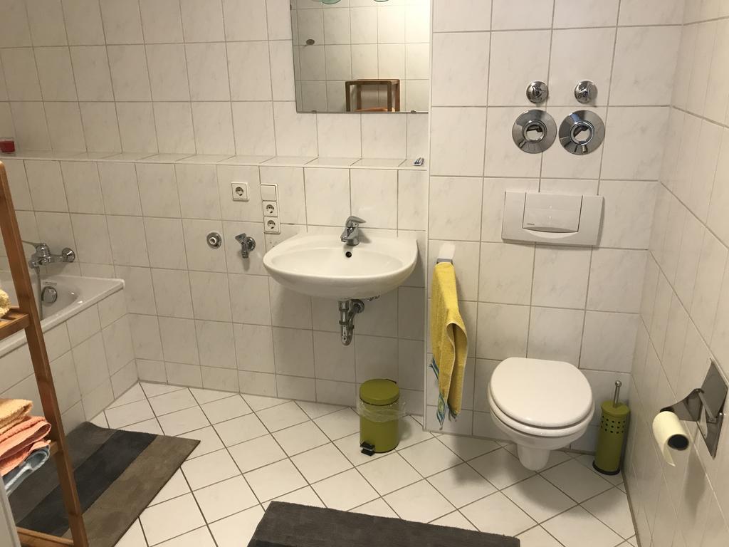 Exklusive Wohnung Mit Dachterrasse In Schleussig ไลป์ซิก ภายนอก รูปภาพ